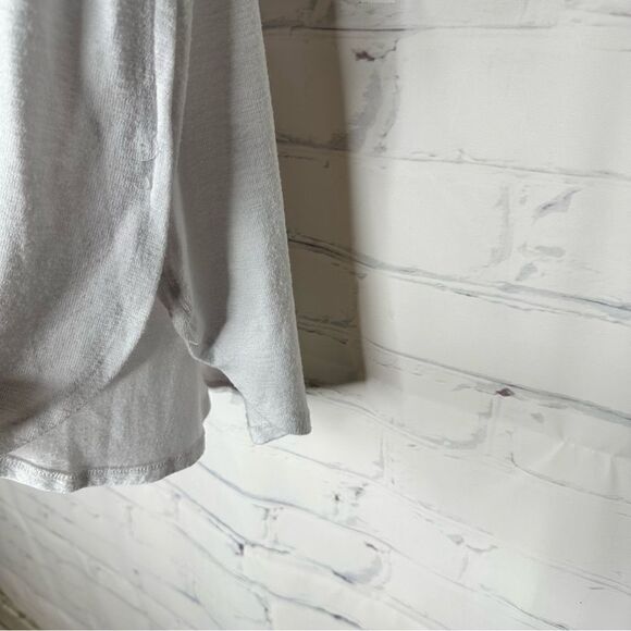 Ana small top‎ - Picture 2 of 6